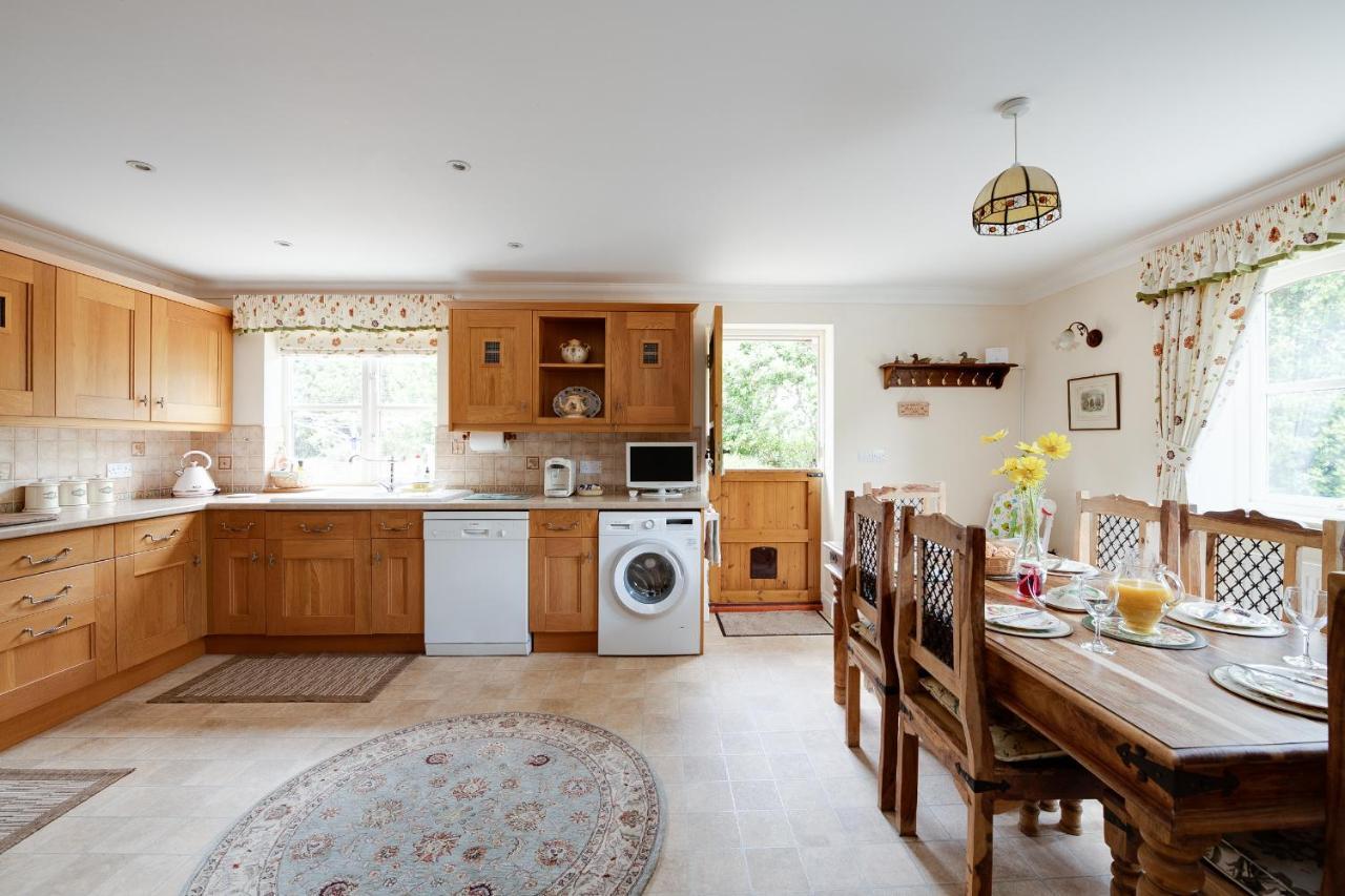 Oak Tree Cottage, Charming, Rural New Forest Home Boldre Exteriör bild